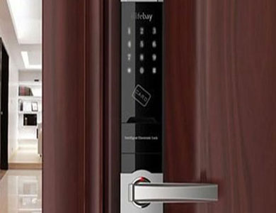 秦安24小时上门开锁公司