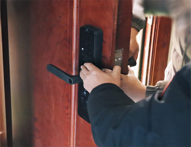 秦安24小时上门开锁公司